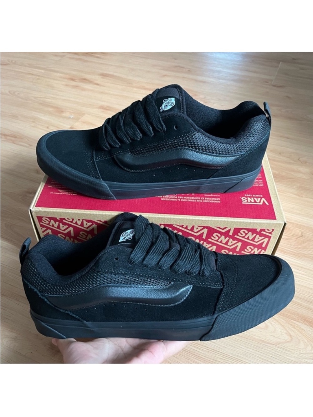Vans Knu Skool Shoe Black
Mens 12.0 US